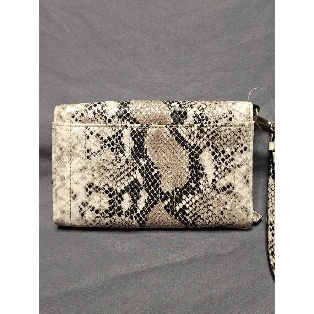 Victoria's Secret Snakeskin Print Envelope Tech Clutch/Wallet - Picture 3 of 6